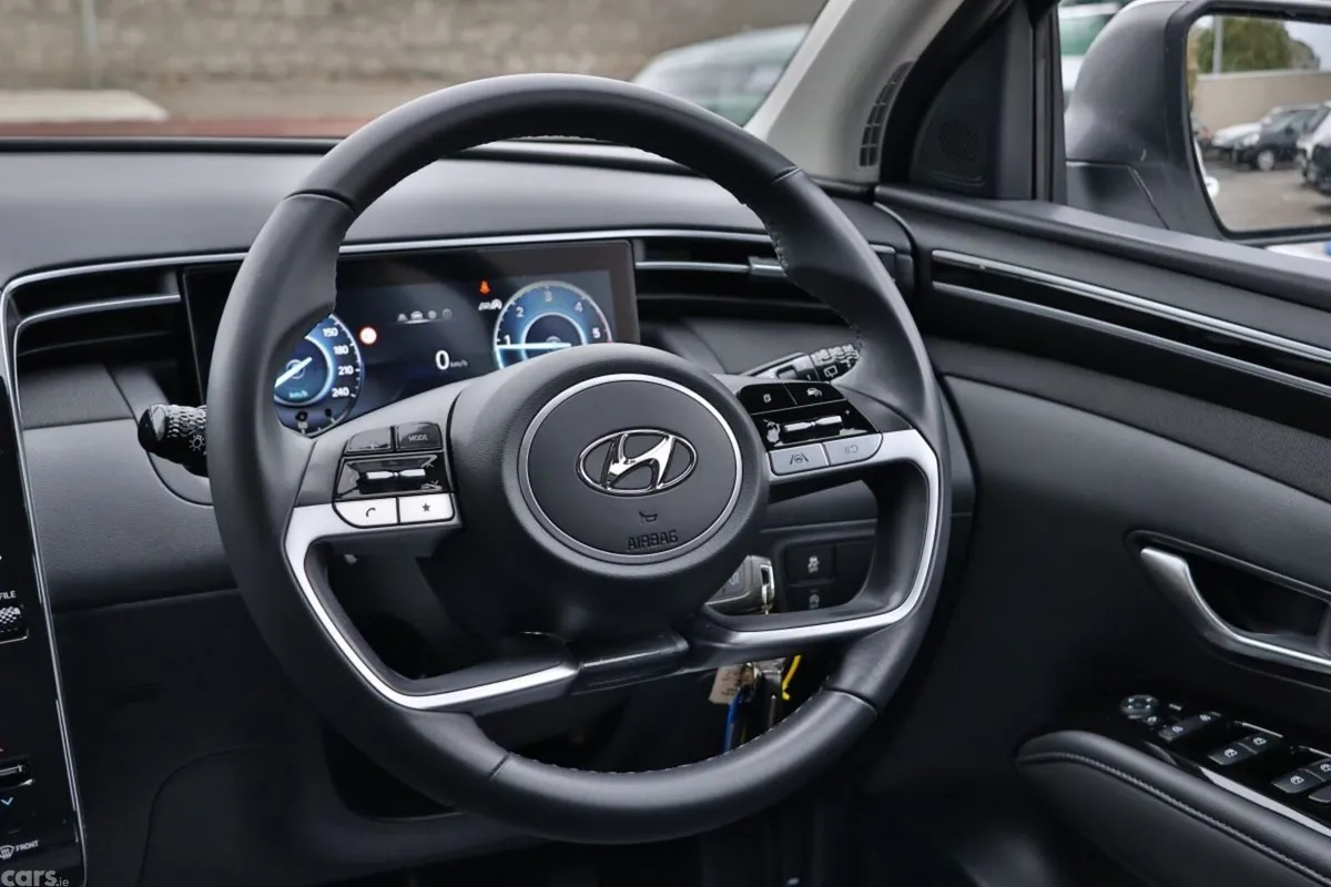 Hyundai Tucson SUV, Diesel, 2023, White