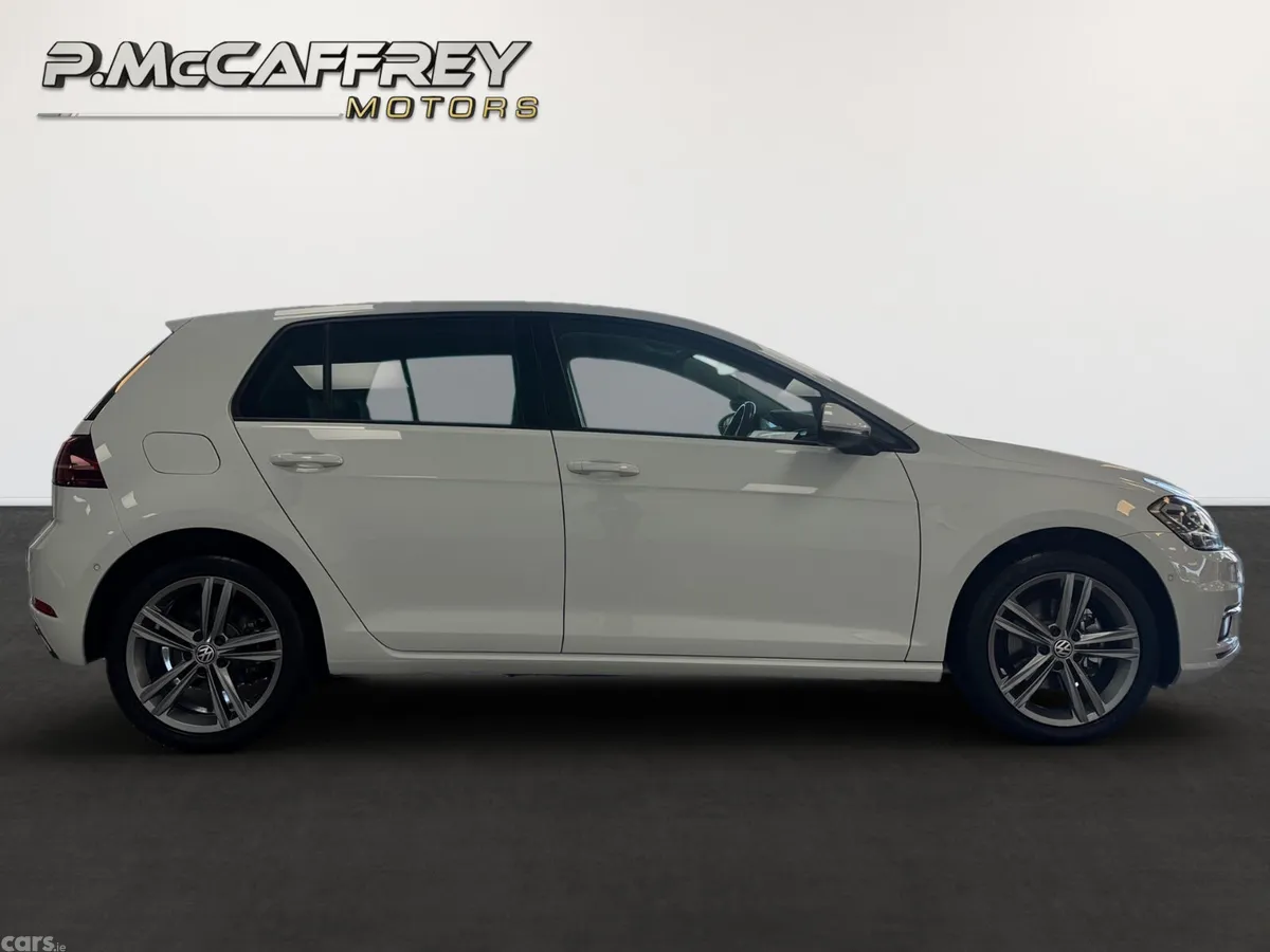 Volkswagen Golf Hatchback, Diesel, 2020, White