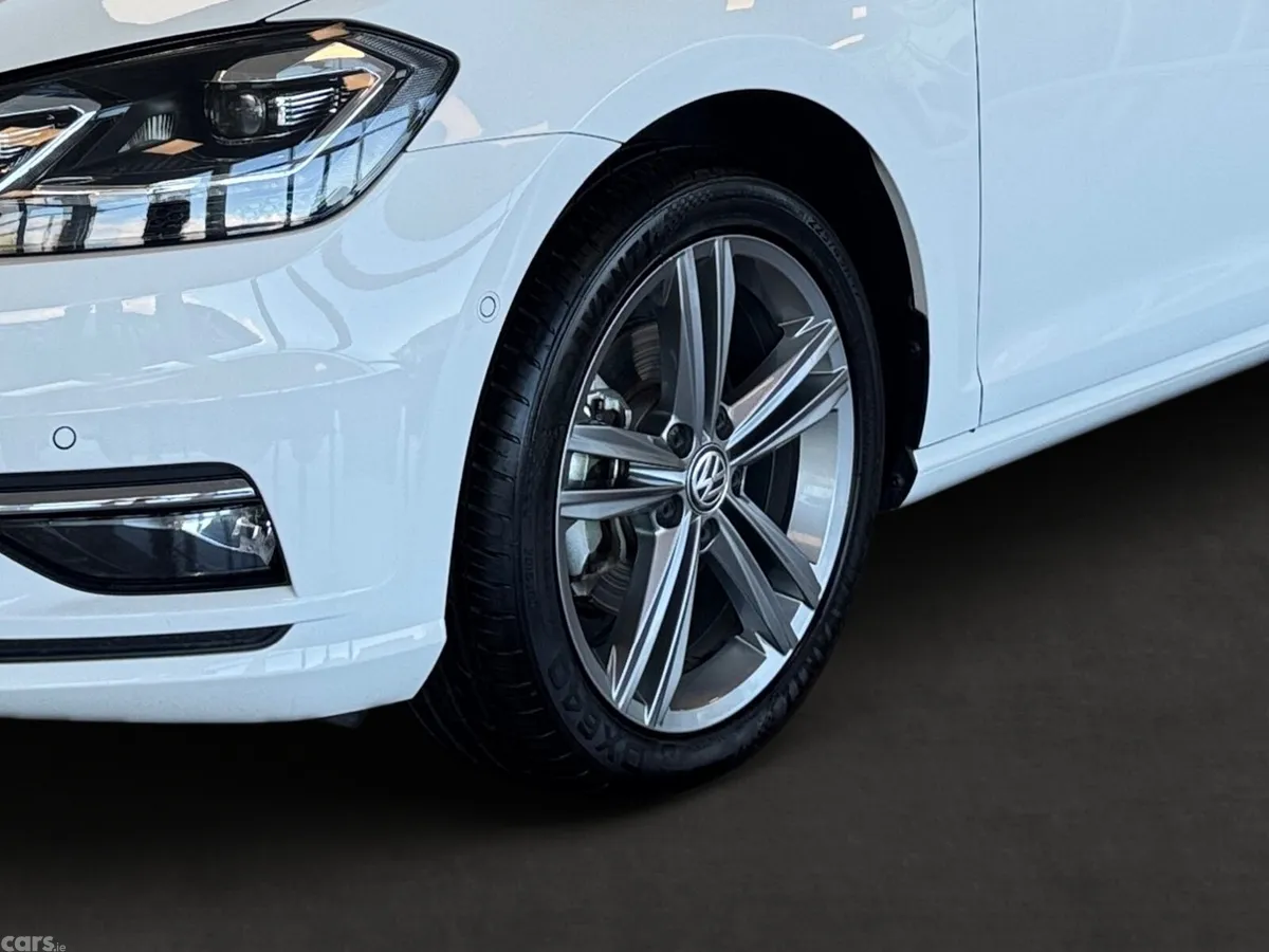 Volkswagen Golf Hatchback, Diesel, 2020, White