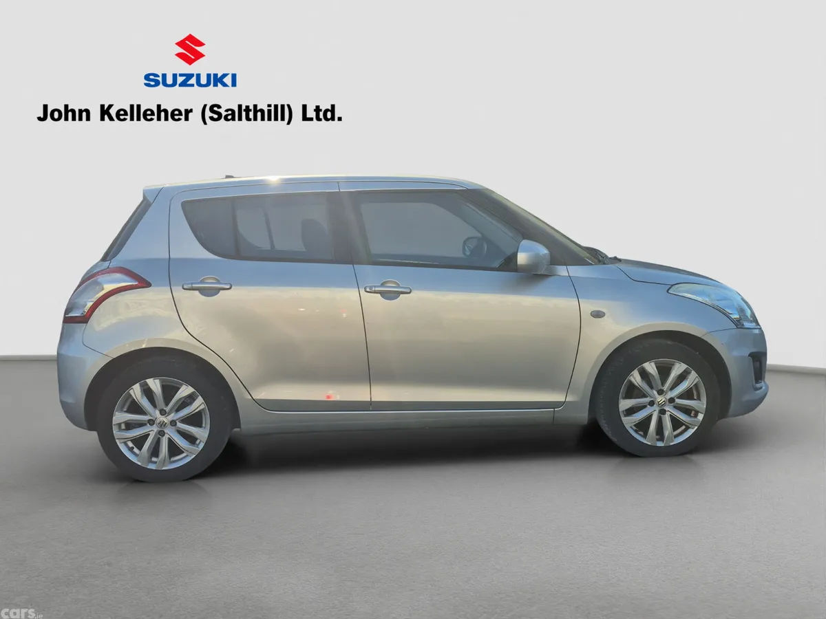 Suzuki Swift Hatchback, Petrol, 2014, Silver