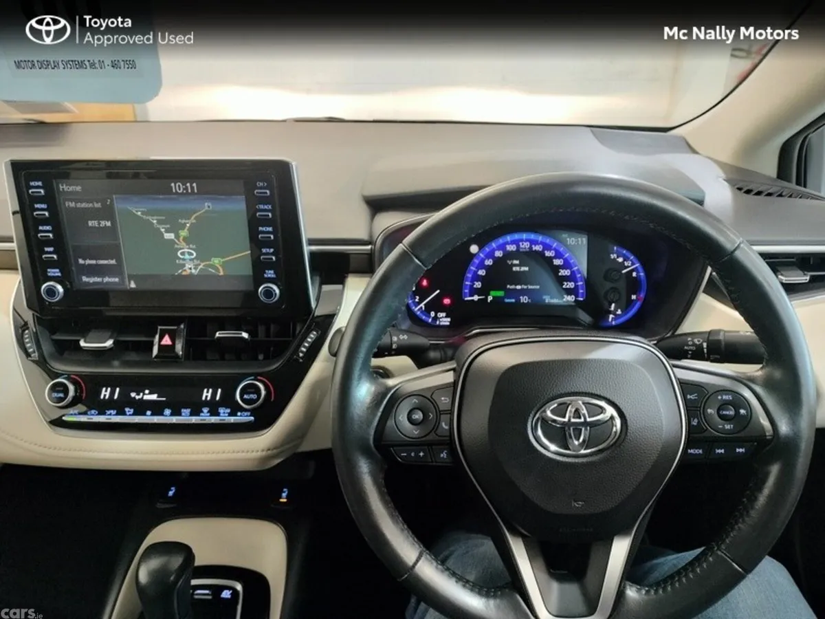 Toyota Corolla Saloon, Petrol Hybrid, 2022, Grey