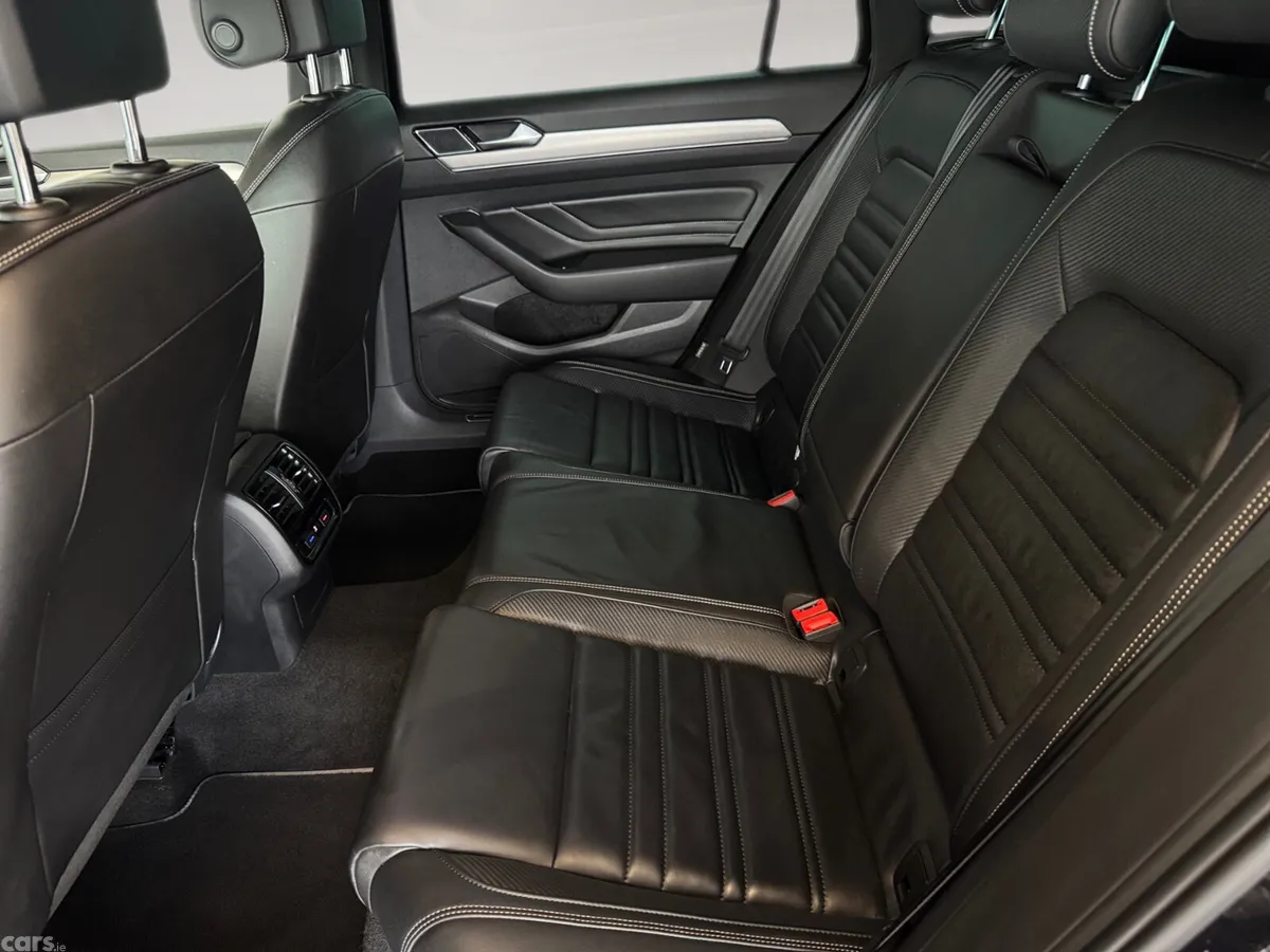 Volkswagen Passat Estate, Diesel, 2021, Black