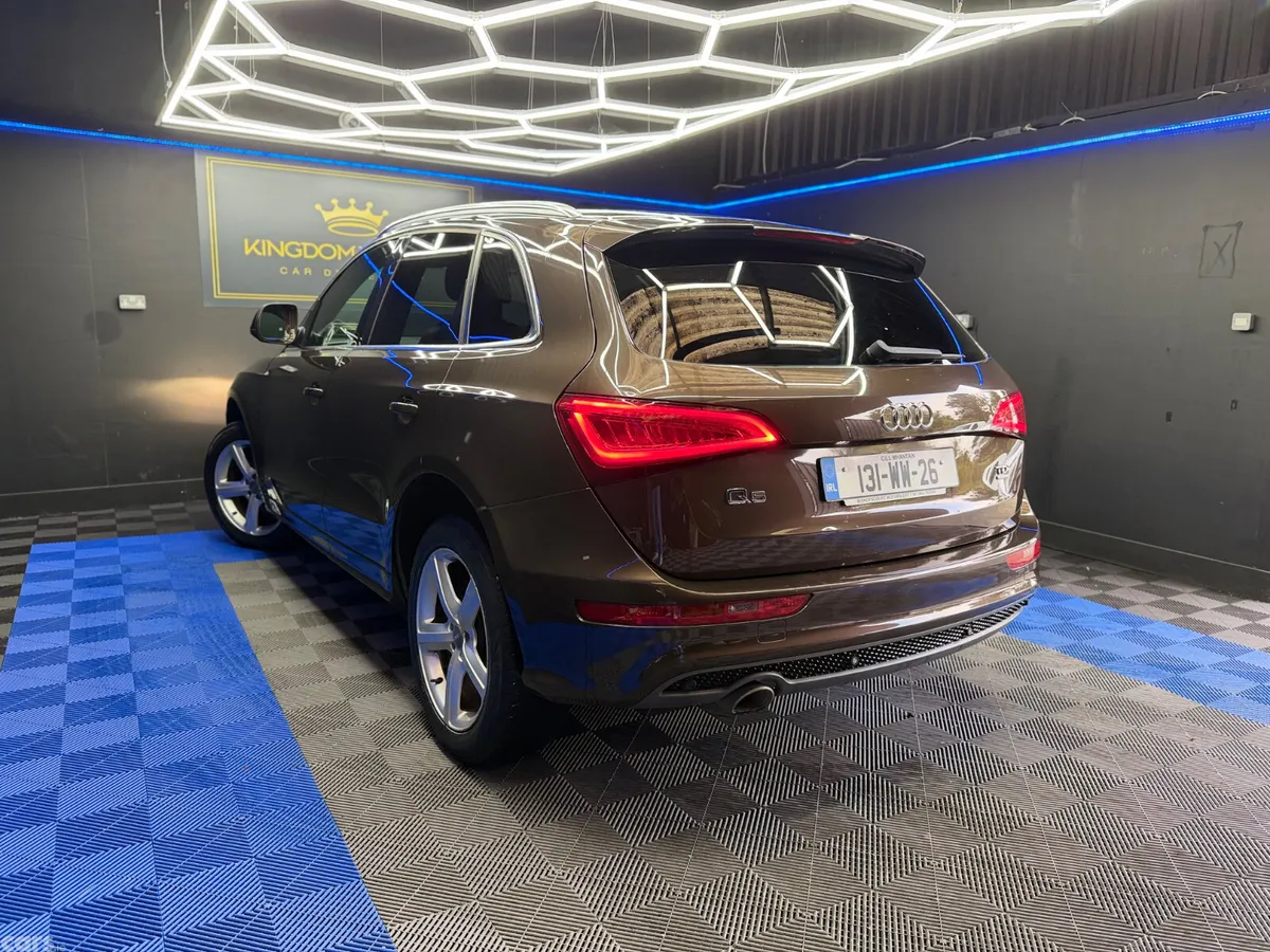 Audi Q5 SUV, Diesel, 2013, Brown