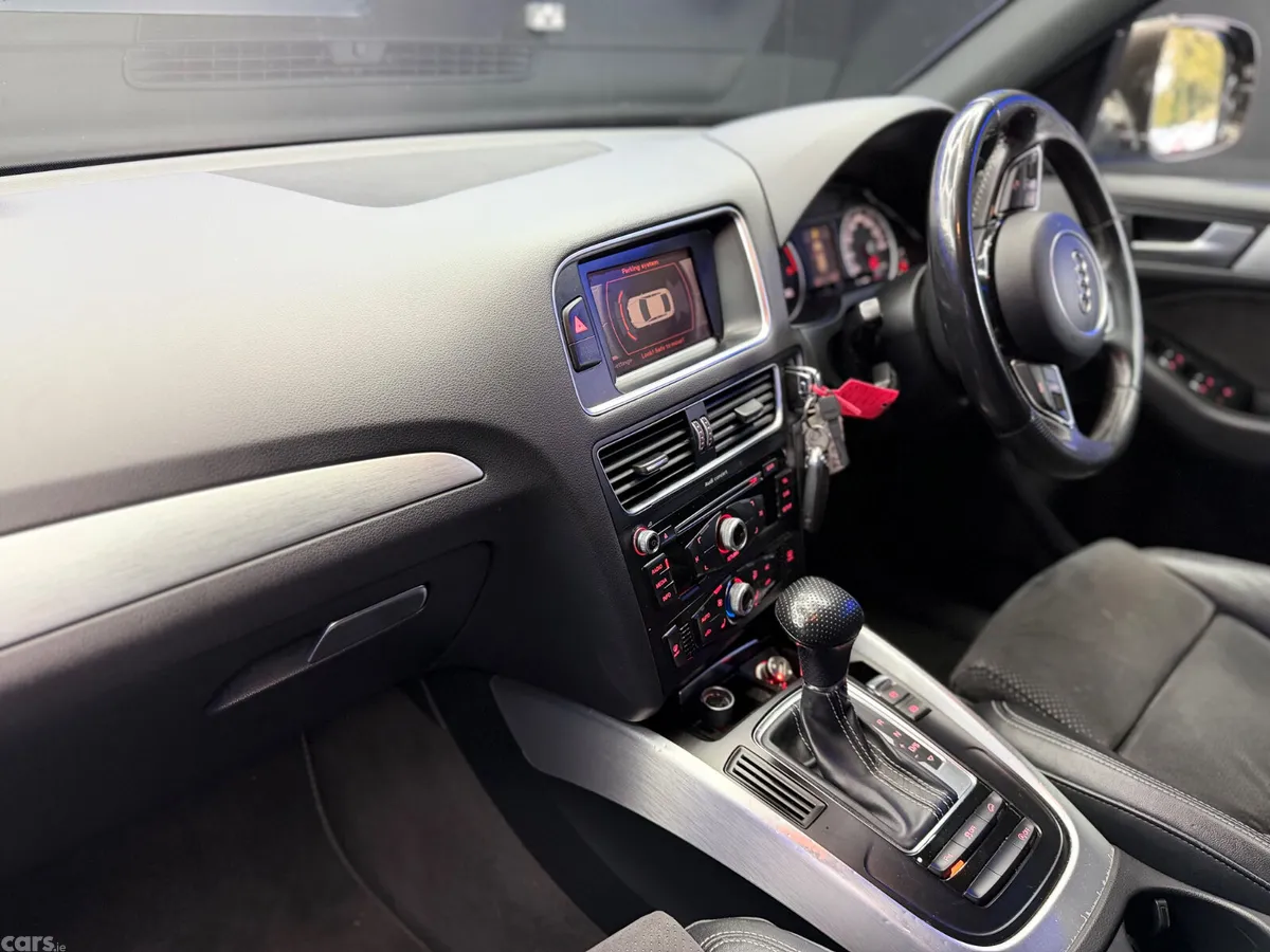 Audi Q5 SUV, Diesel, 2013, Brown