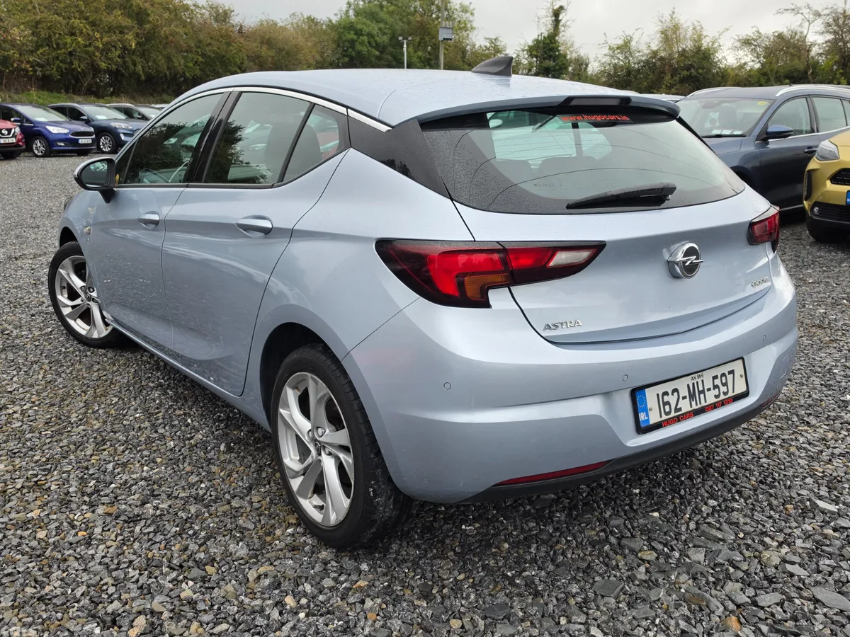Opel Astra Hatchback, Petrol, 2016, Silver