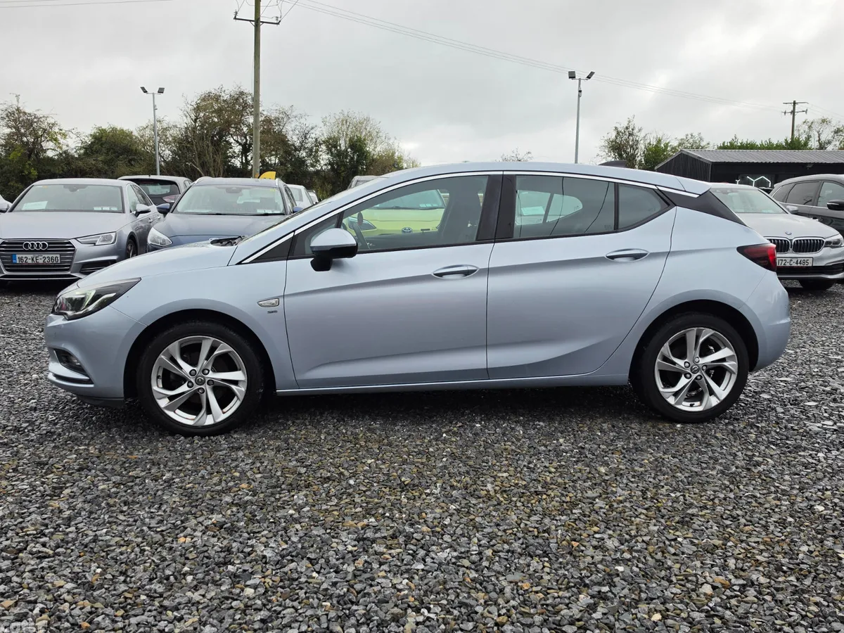 Opel Astra Hatchback, Petrol, 2016, Silver