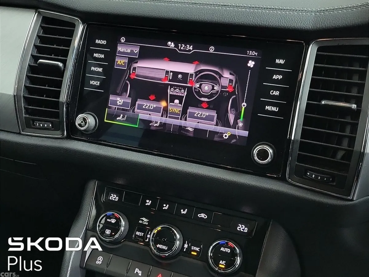 Skoda Kodiaq SUV, Petrol, 2023, Grey