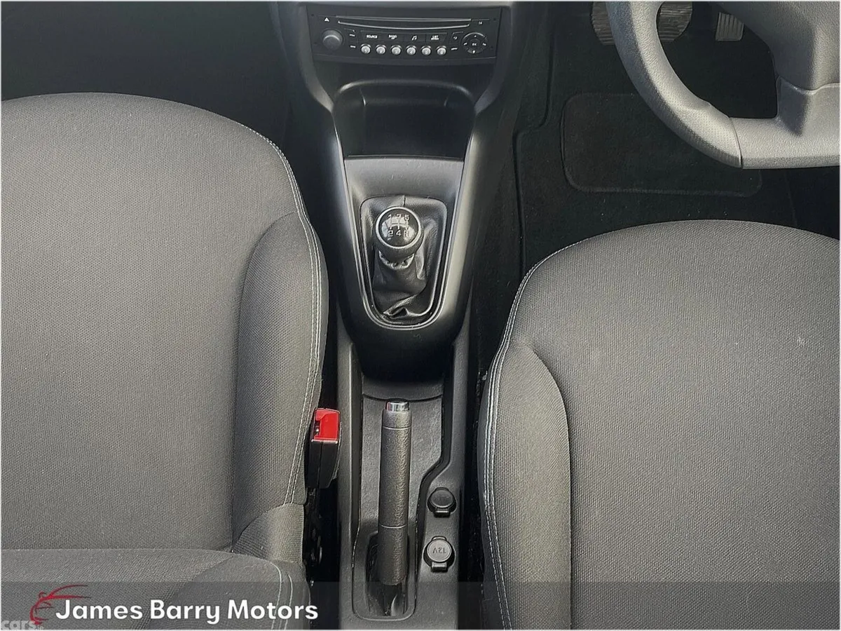Citroen C3 Hatchback, Petrol, 2017, Blue