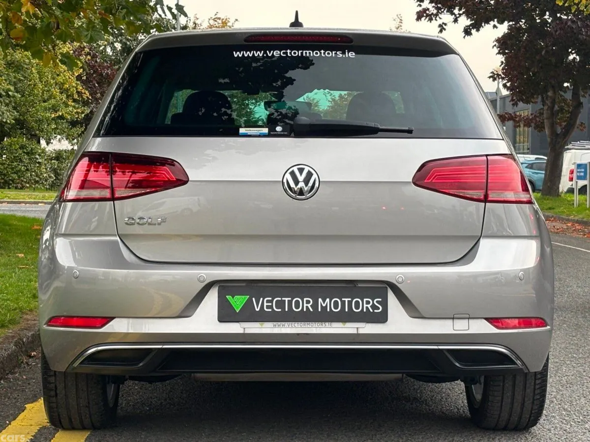 Volkswagen Golf Hatchback, Petrol, 2019, Grey