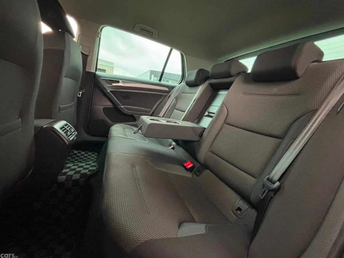 Volkswagen Golf Hatchback, Petrol, 2019, Grey