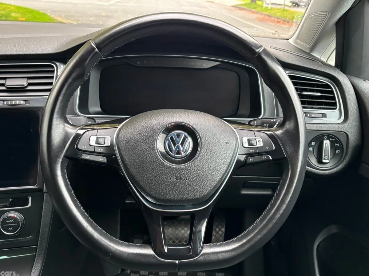 Volkswagen Golf Hatchback, Petrol, 2019, Grey
