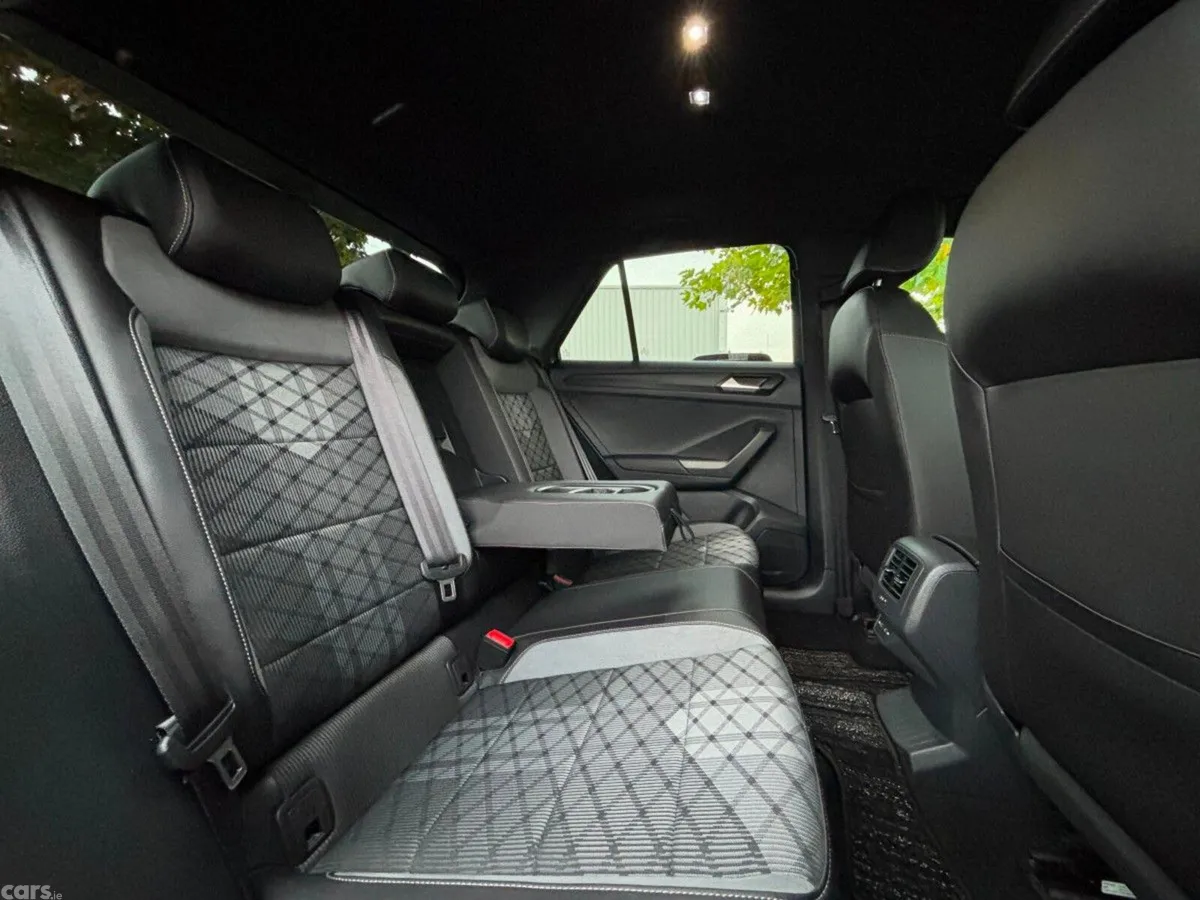 Volkswagen T-Roc SUV, Diesel, 2023, Grey