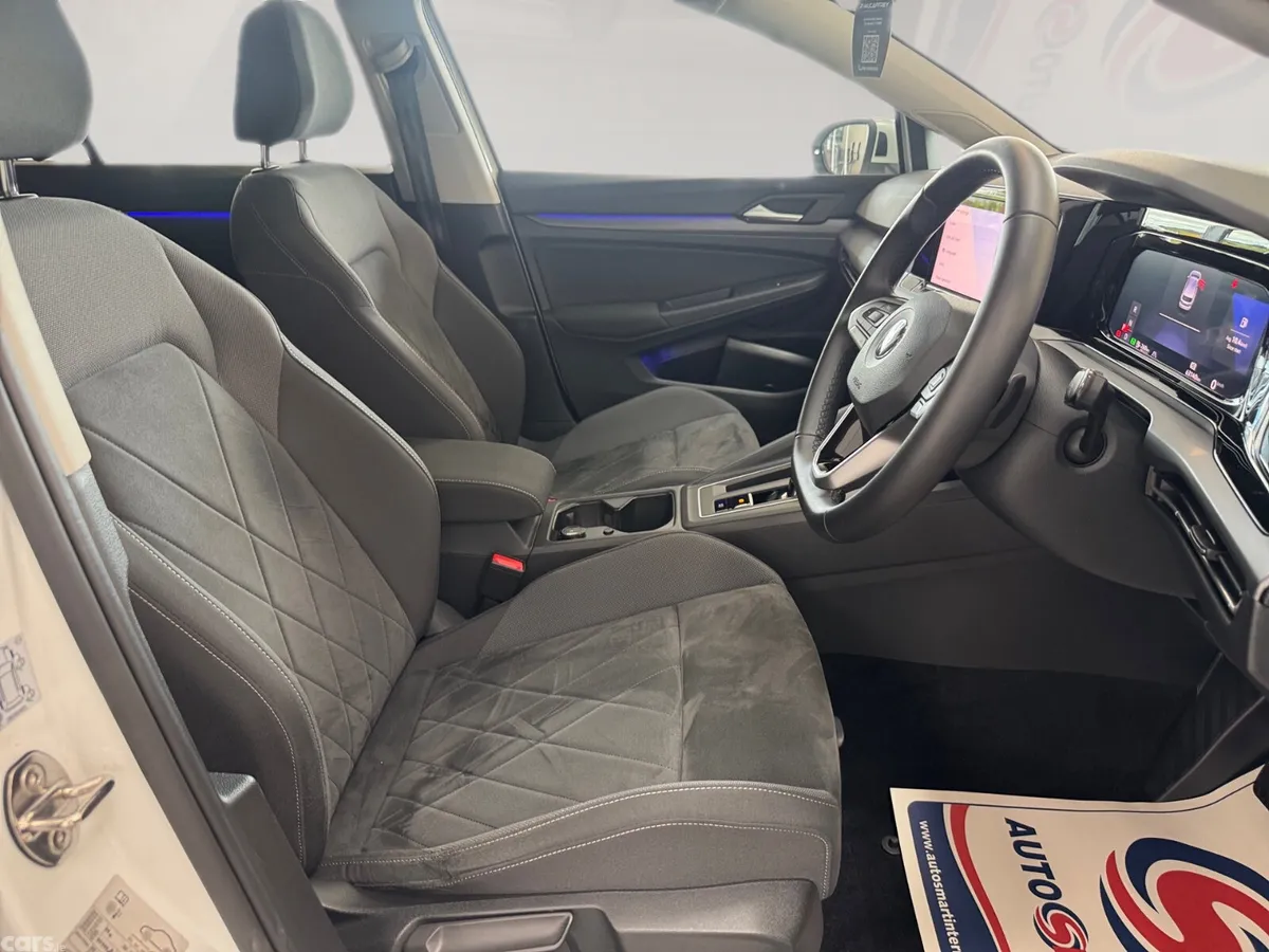 Volkswagen Golf Hatchback, Diesel, 2022, White