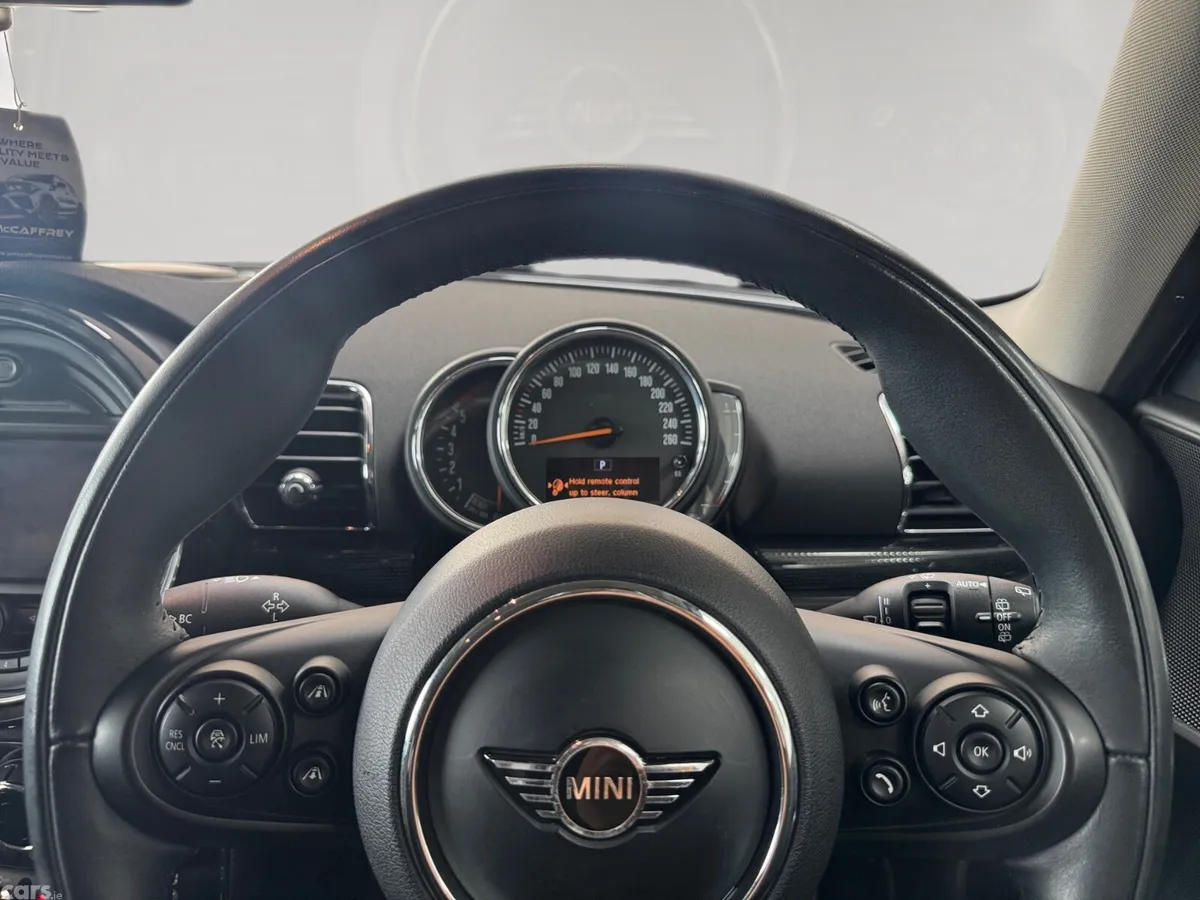 Mini Clubman Estate, Diesel, 2019, White