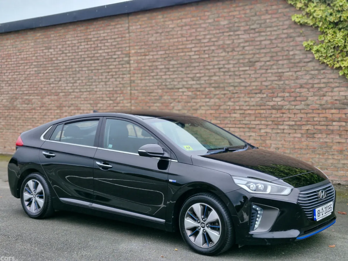 Hyundai IONIQ Hatchback, Petrol Plug-in Hybrid, 2018, Black