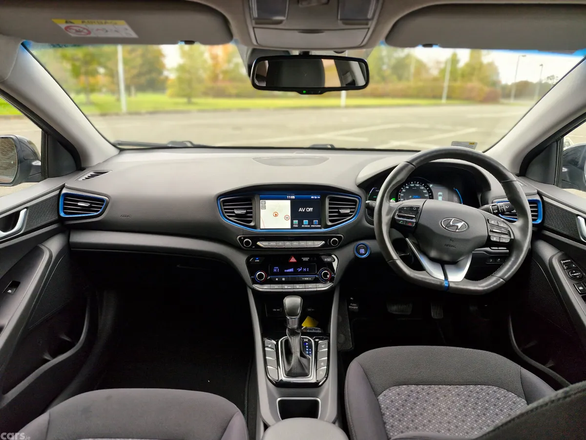 Hyundai IONIQ Hatchback, Petrol Plug-in Hybrid, 2018, Black