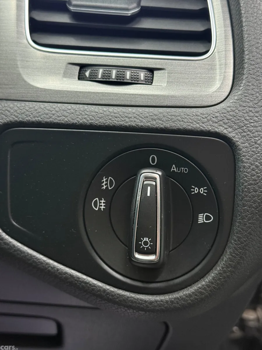 Volkswagen Golf Hatchback, Petrol, 2013, Black