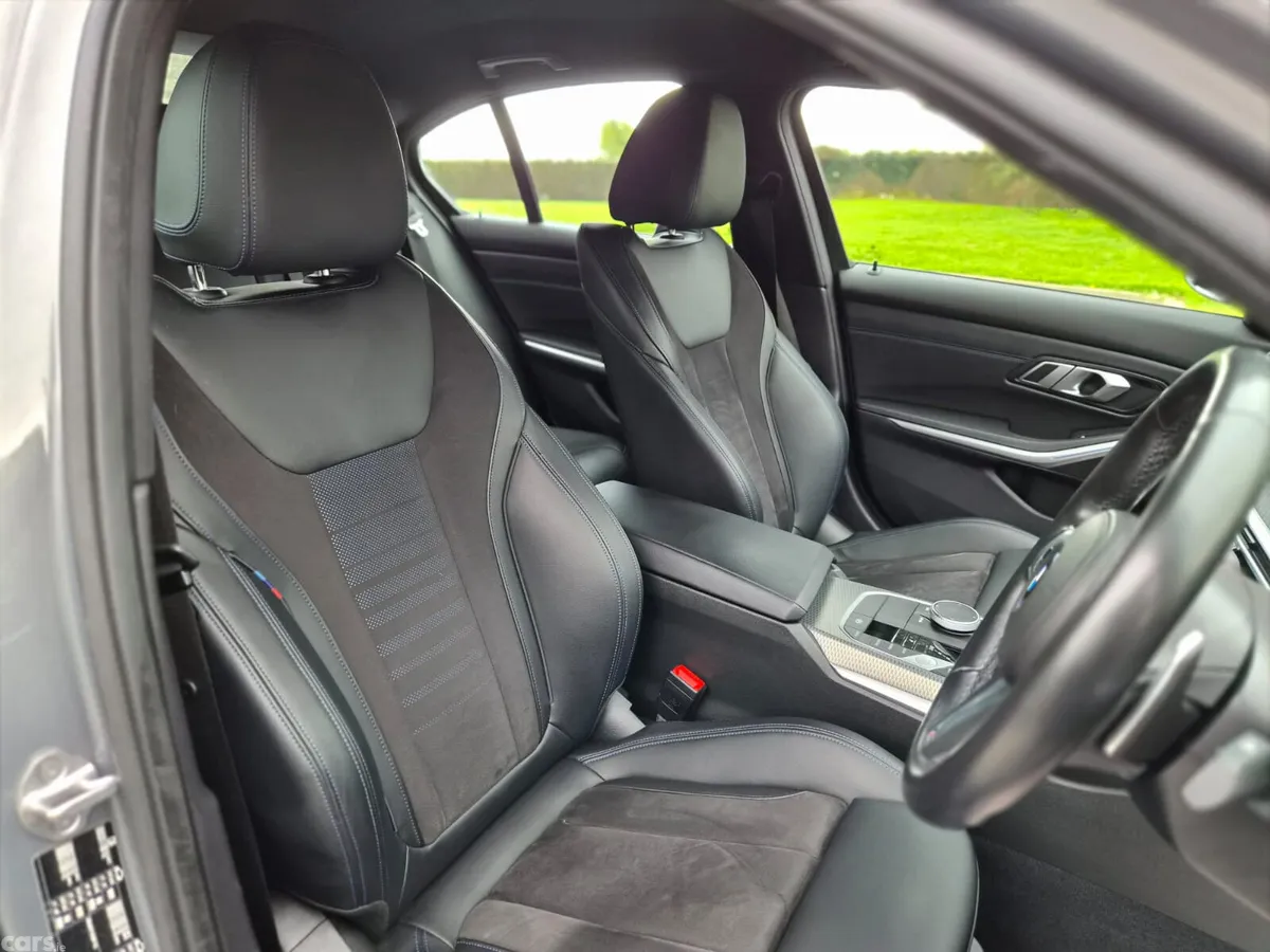 BMW 3-Series Saloon, Petrol Plug-in Hybrid, 2023, Grey
