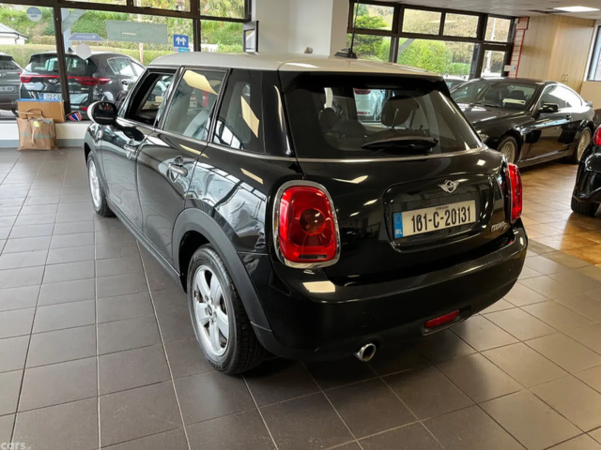 Mini Cooper Hatchback, Diesel, 2016, Black