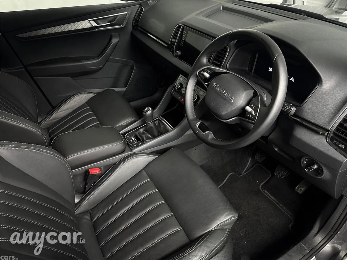 Skoda Karoq Estate, Petrol, 2026, Grey