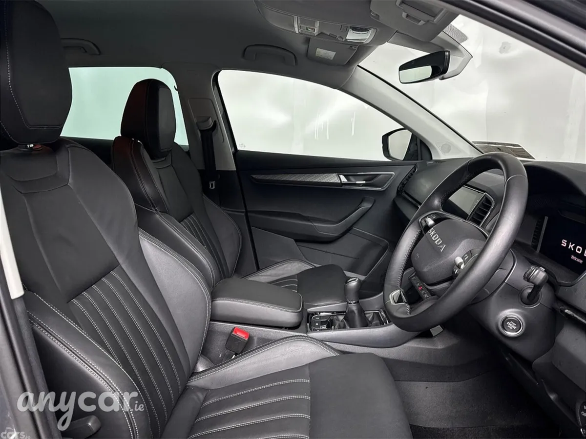 Skoda Karoq Estate, Petrol, 2026, Grey