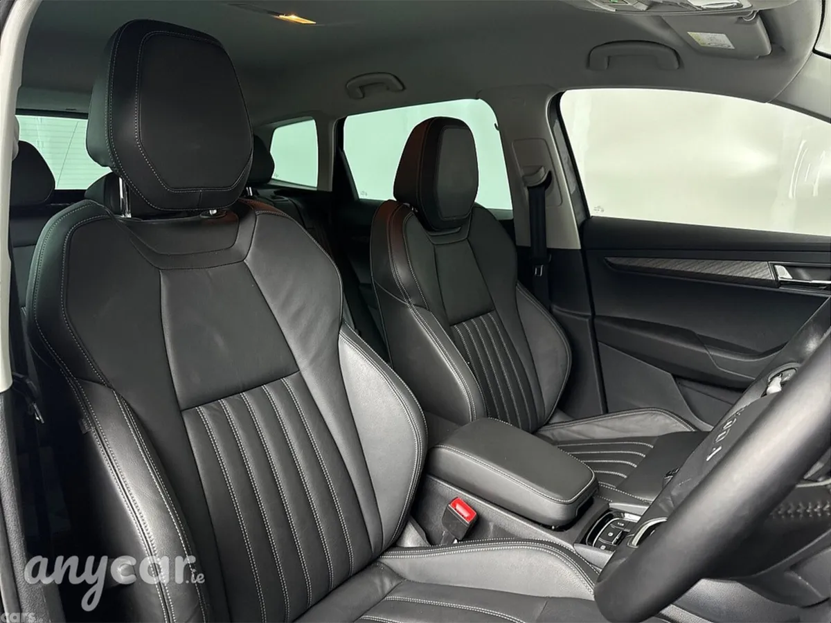 Skoda Karoq Estate, Petrol, 2026, Grey