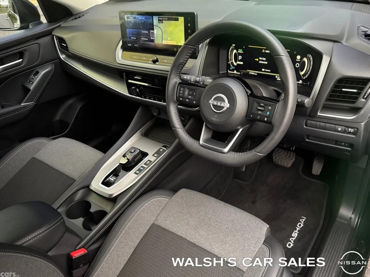 Nissan Qashqai SUV, Petrol Hybrid, 2026, Black