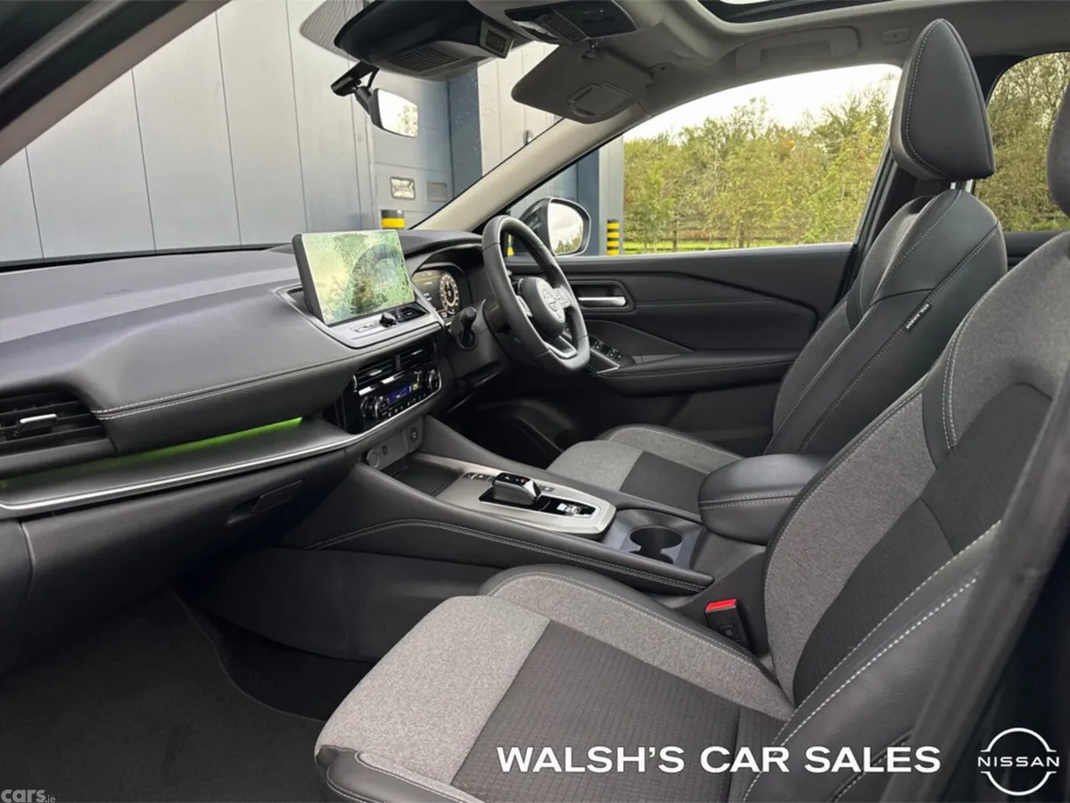 Nissan Qashqai SUV, Petrol Hybrid, 2026, Black