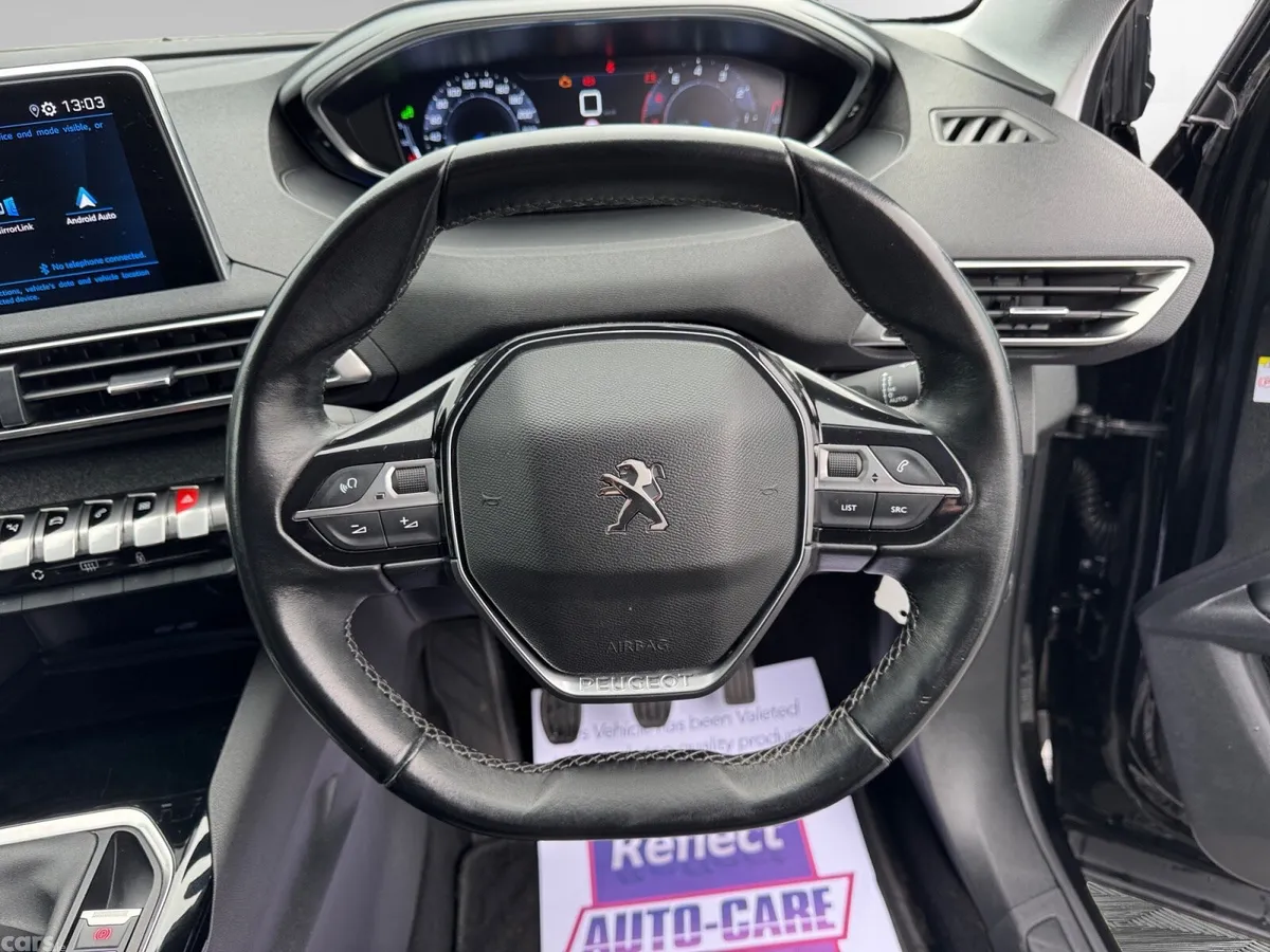 Peugeot 3008 MPV, Petrol, 2019, Black