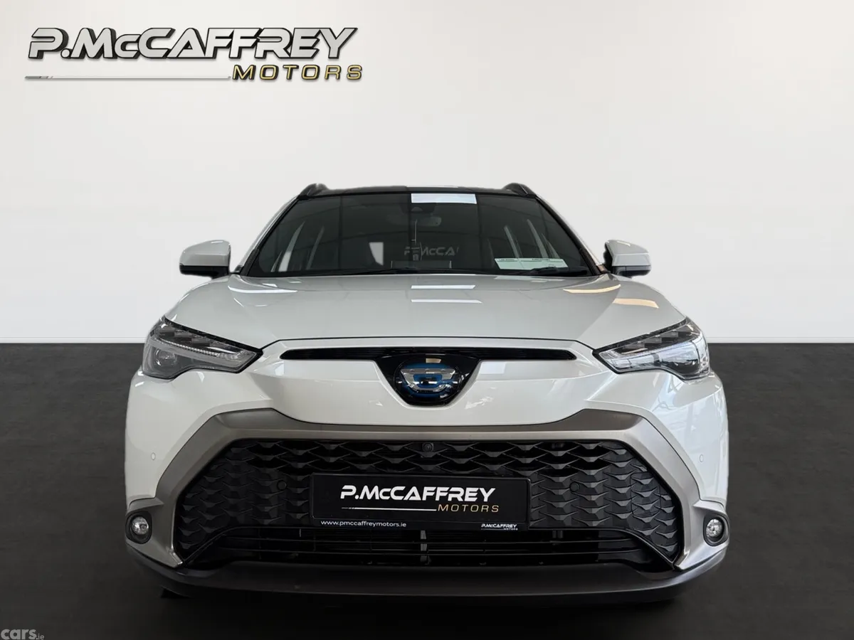Toyota Corolla Cross SUV, Petrol Hybrid, 2023, White