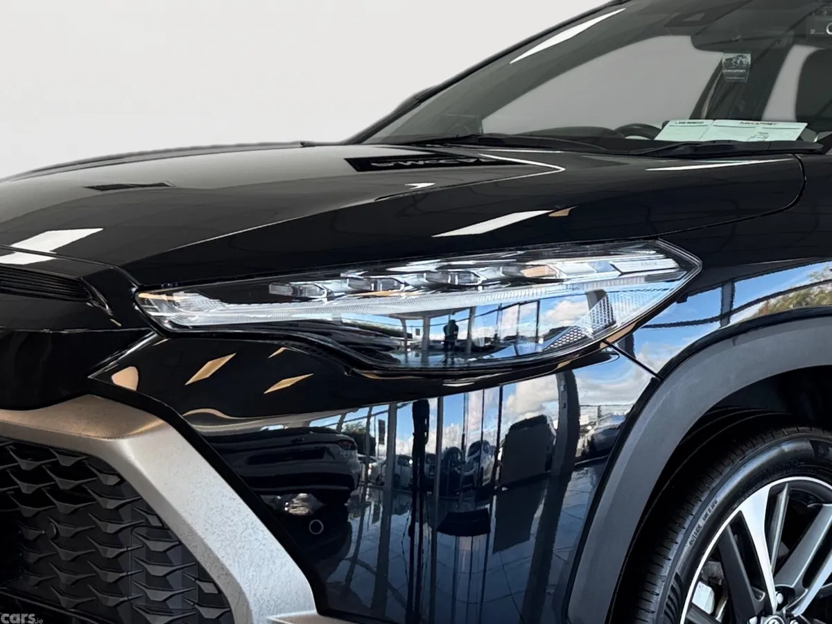 Toyota Corolla Cross SUV, Petrol Hybrid, 2023, Black