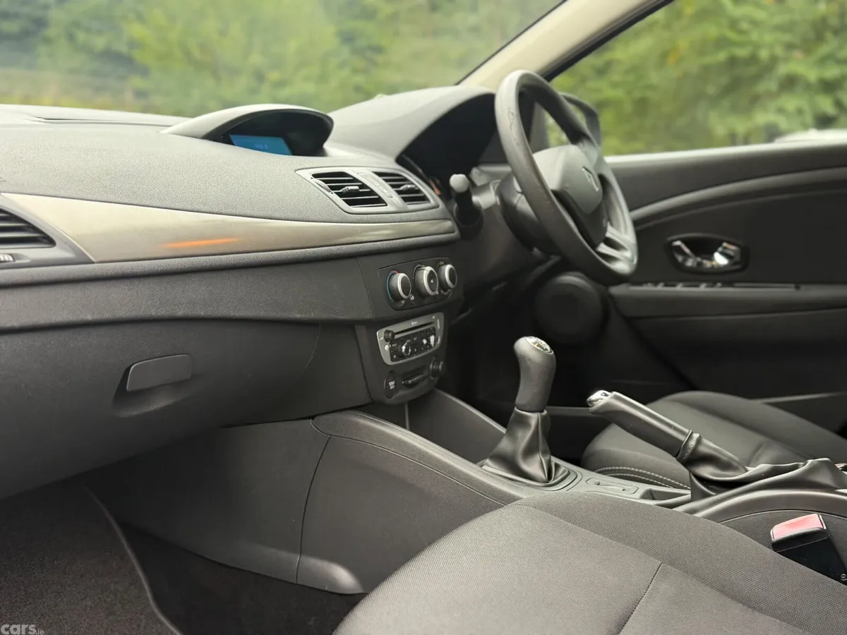 Renault Fluence Saloon, Diesel, 2013, Black