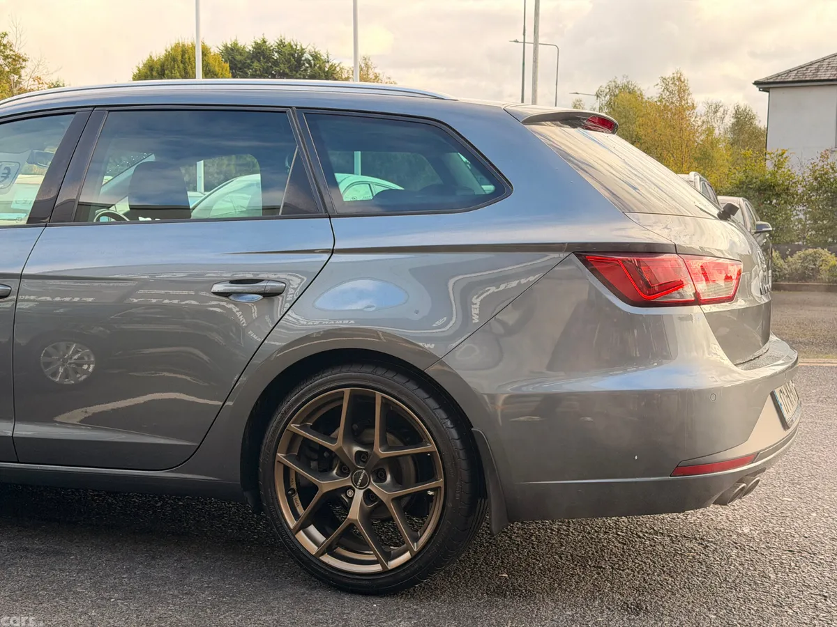 SEAT Leon Estate, Diesel, 2017, Grey