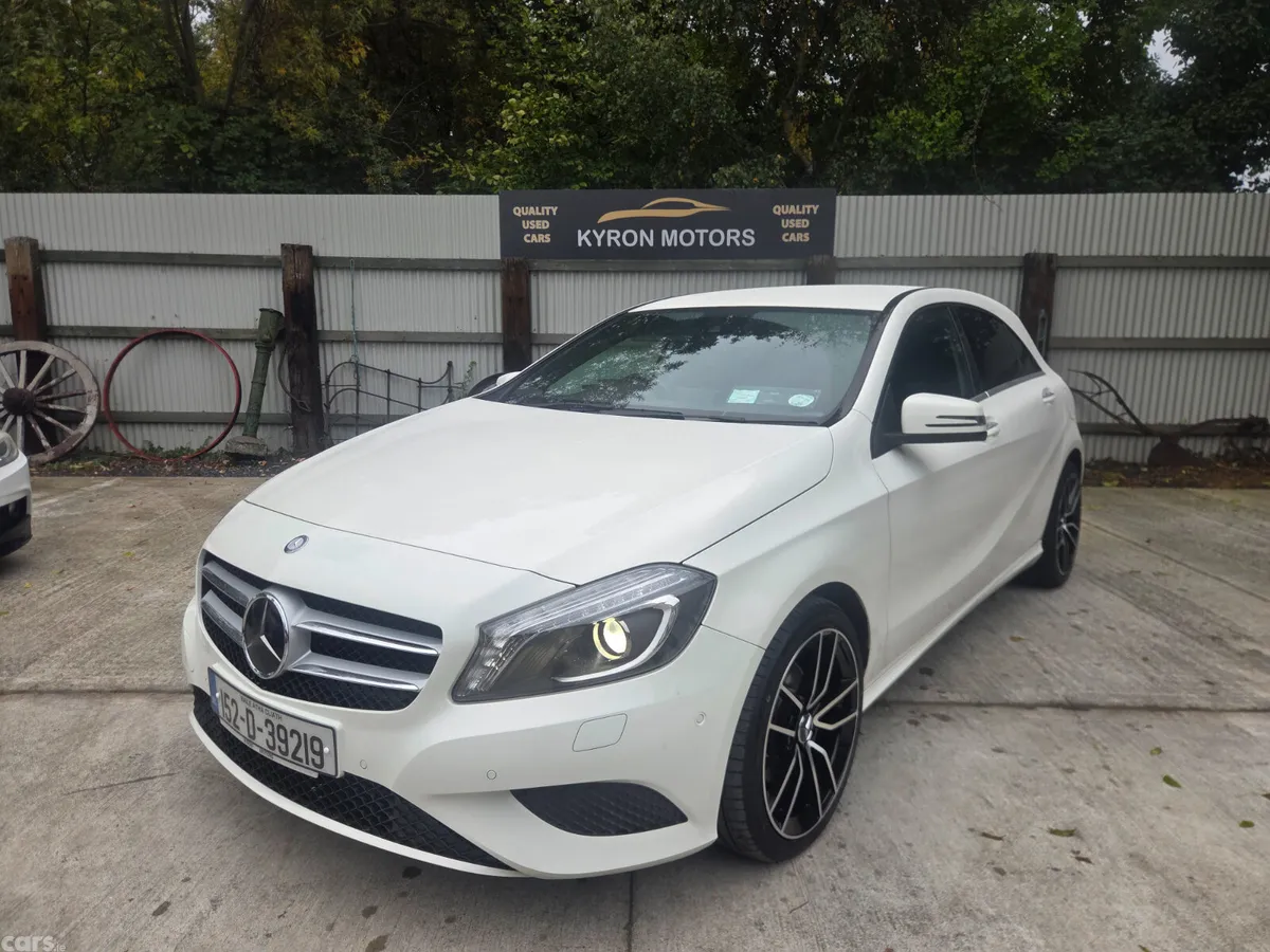 Mercedes-Benz A-Class Hatchback, Petrol, 2015, White