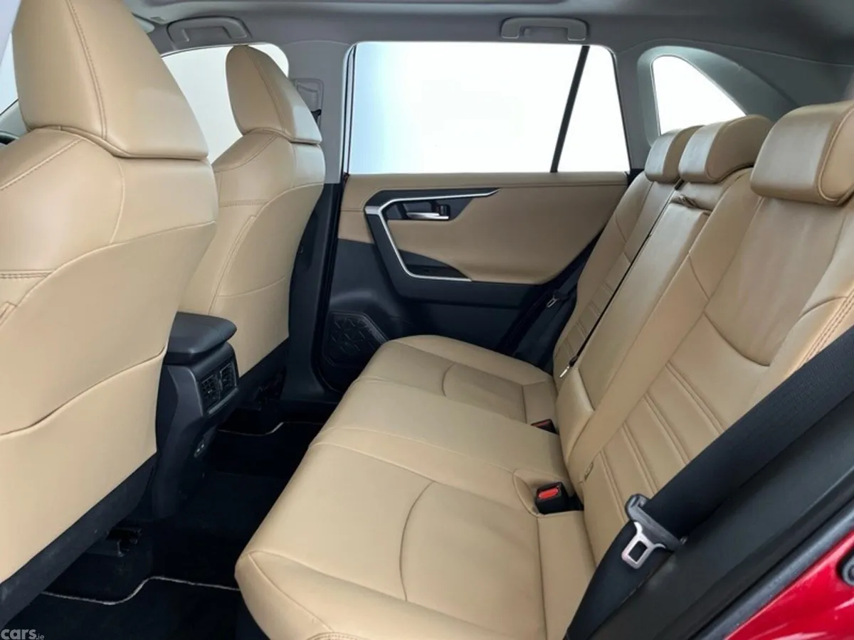 Toyota RAV4 SUV, Petrol Hybrid, 2025, Red