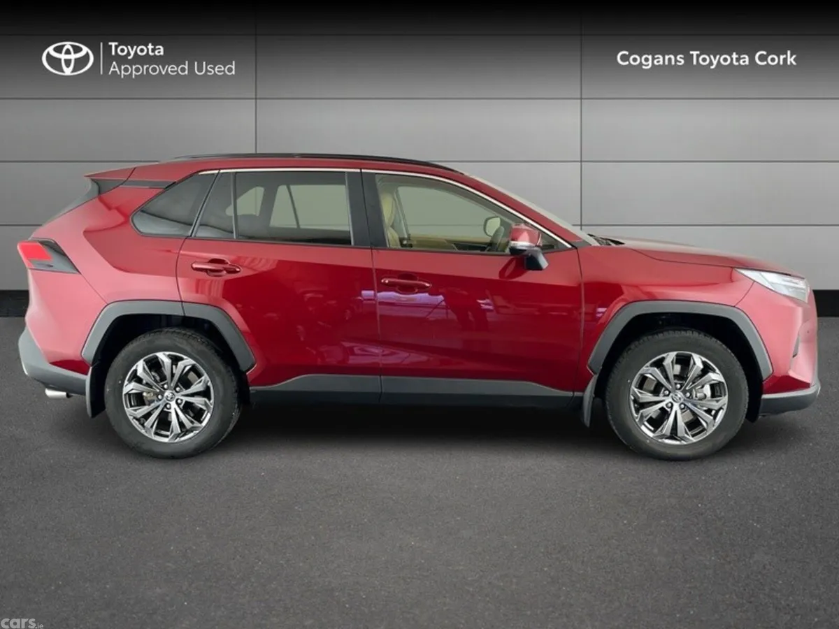 Toyota RAV4 SUV, Petrol Hybrid, 2025, Red