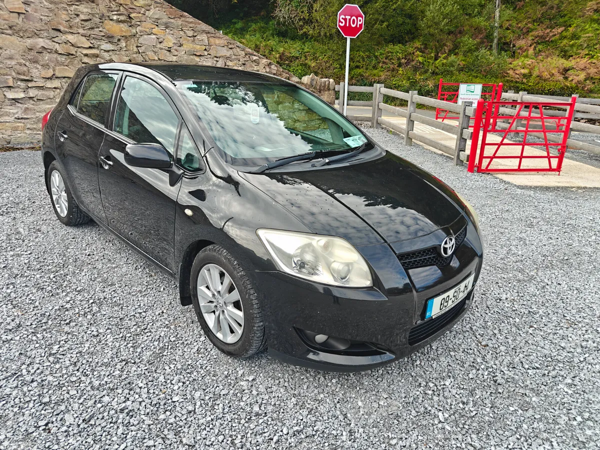 Toyota Auris Hatchback, Diesel, 2009, Black