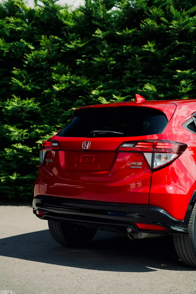 Honda Vezel Hatchback, Petrol Hybrid, 2017, Red