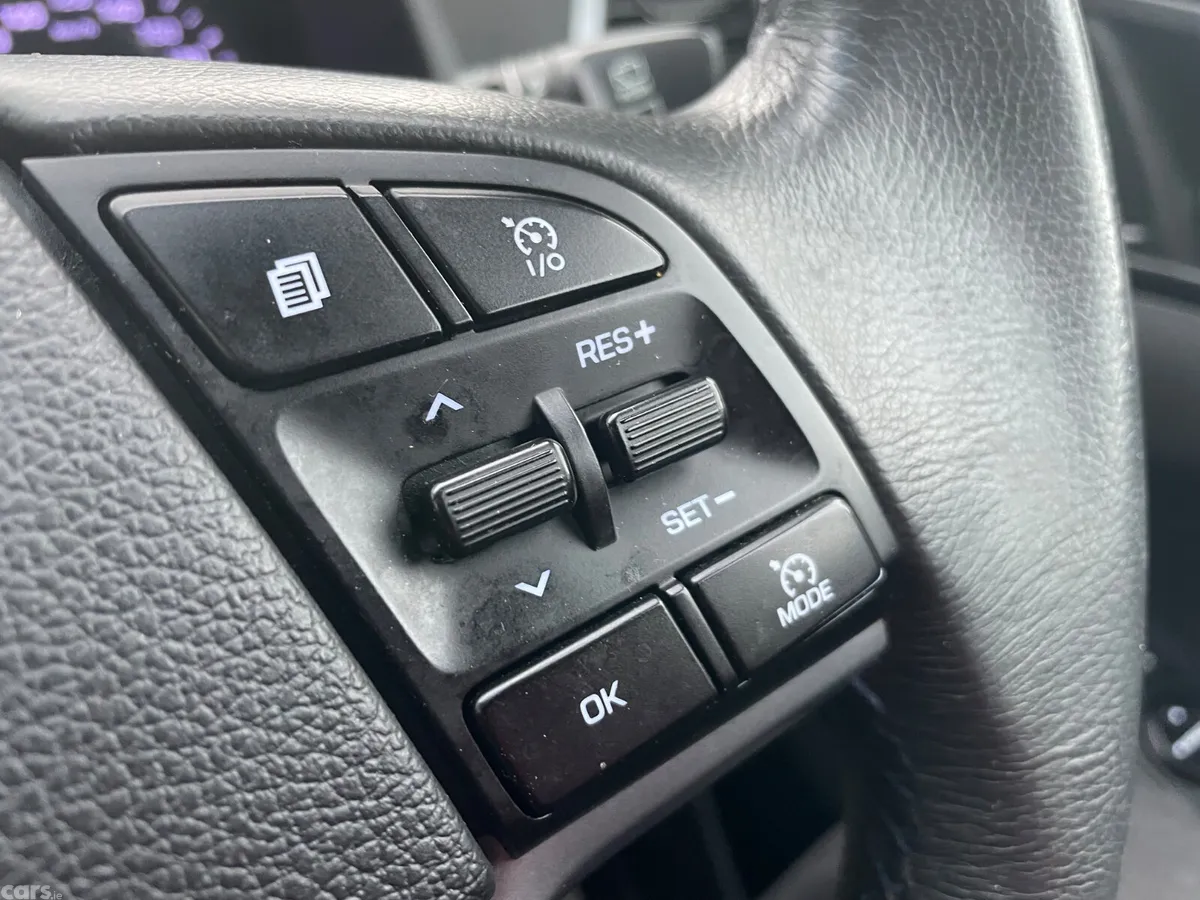 Hyundai Tucson SUV, Diesel, 2016, White