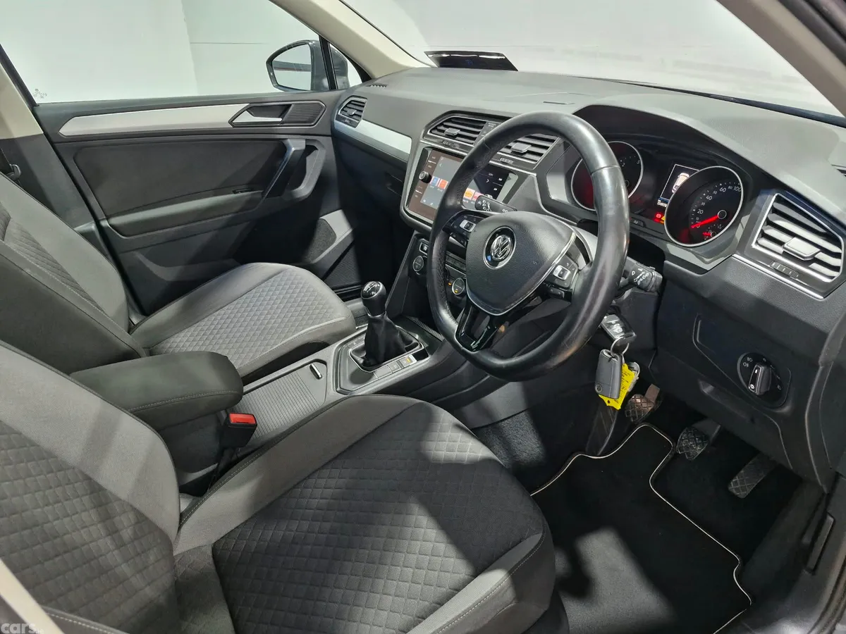 Volkswagen Tiguan SUV, Diesel, 2018, Grey