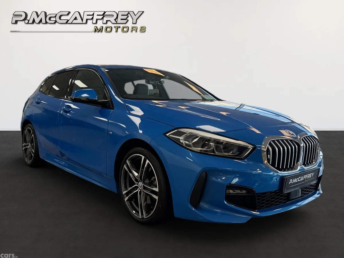 BMW 1-Series Hatchback, Diesel, 2023, Blue