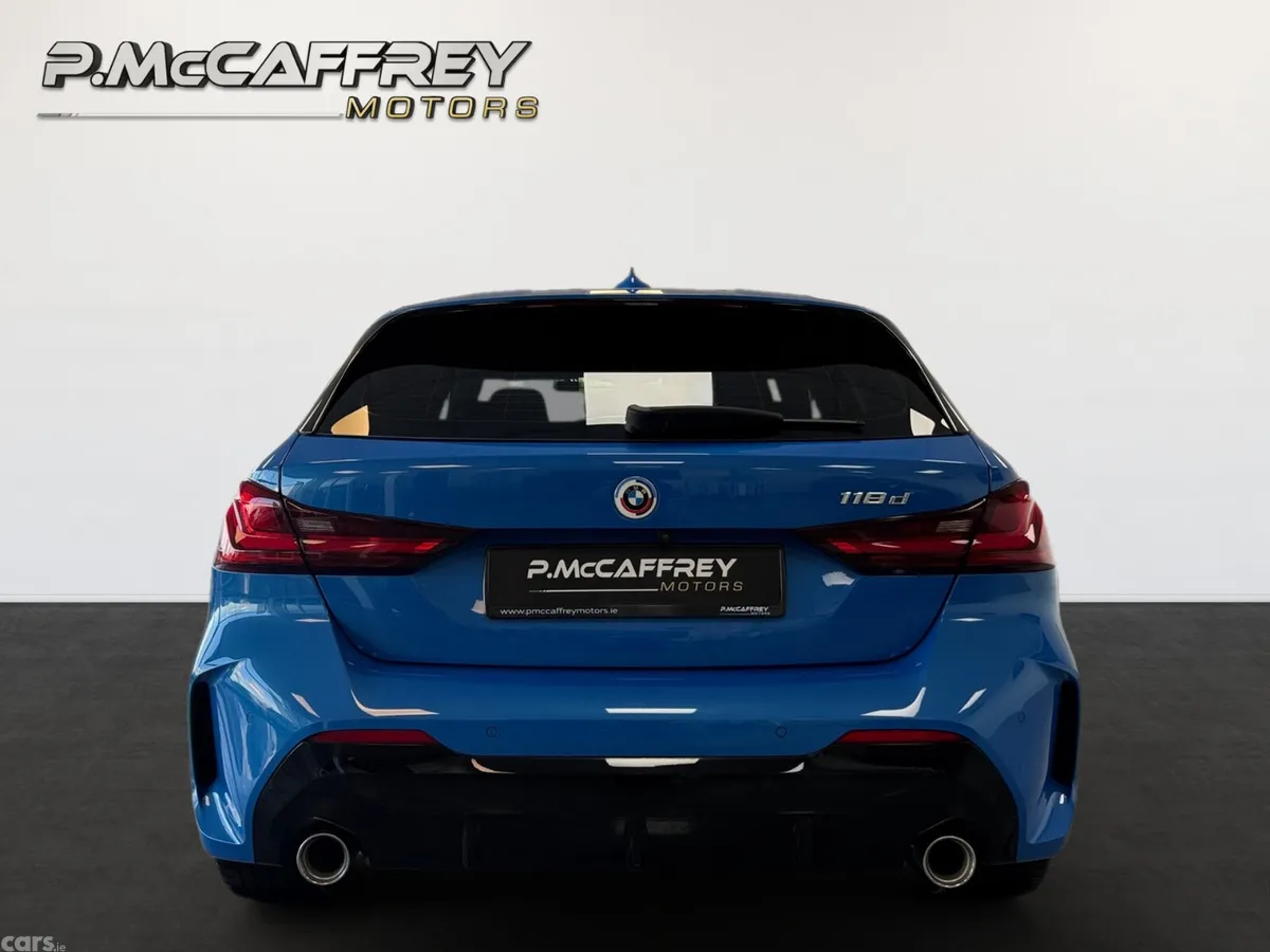 BMW 1-Series Hatchback, Diesel, 2023, Blue