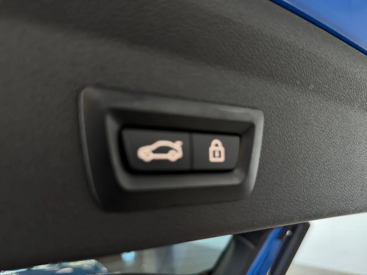 BMW 1-Series Hatchback, Diesel, 2023, Blue