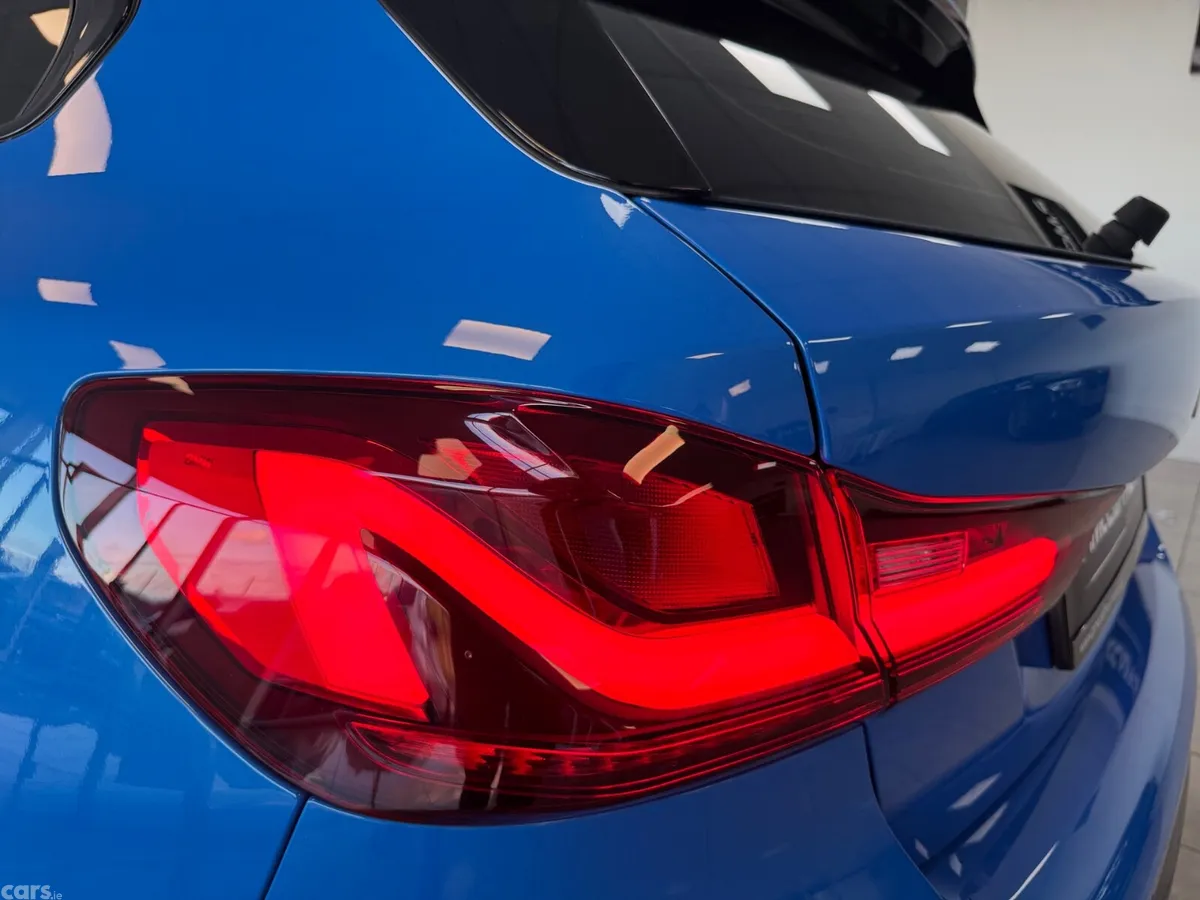 BMW 1-Series Hatchback, Diesel, 2023, Blue