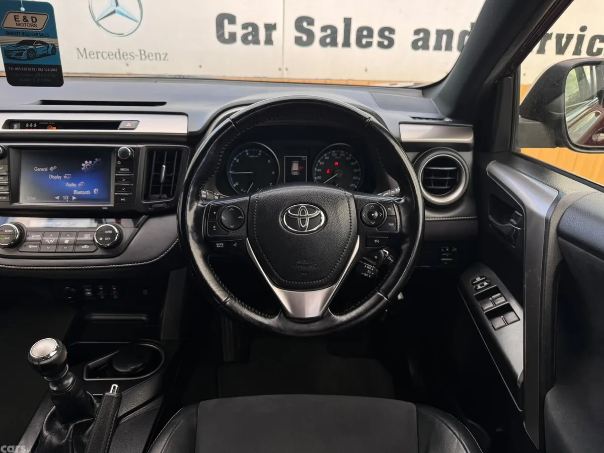 Toyota RAV4 SUV, Diesel, 2016, Red
