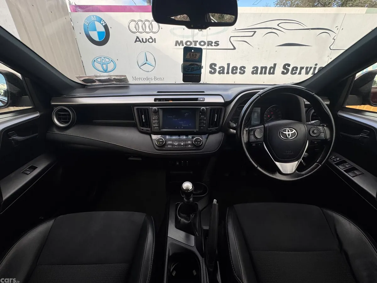 Toyota RAV4 SUV, Diesel, 2016, Red