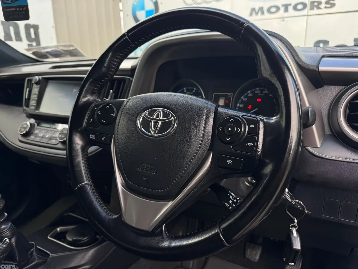 Toyota RAV4 SUV, Diesel, 2016, Red