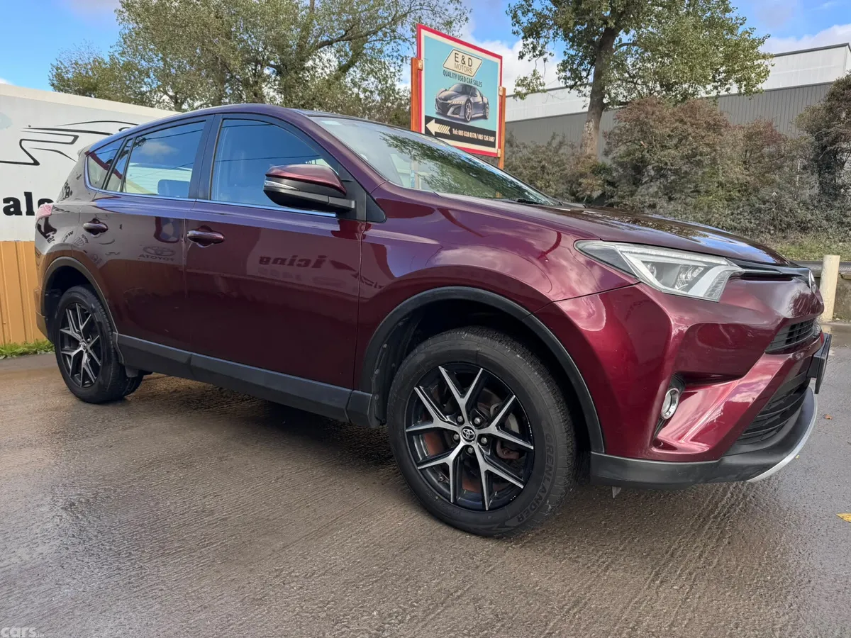 Toyota RAV4 SUV, Diesel, 2016, Red
