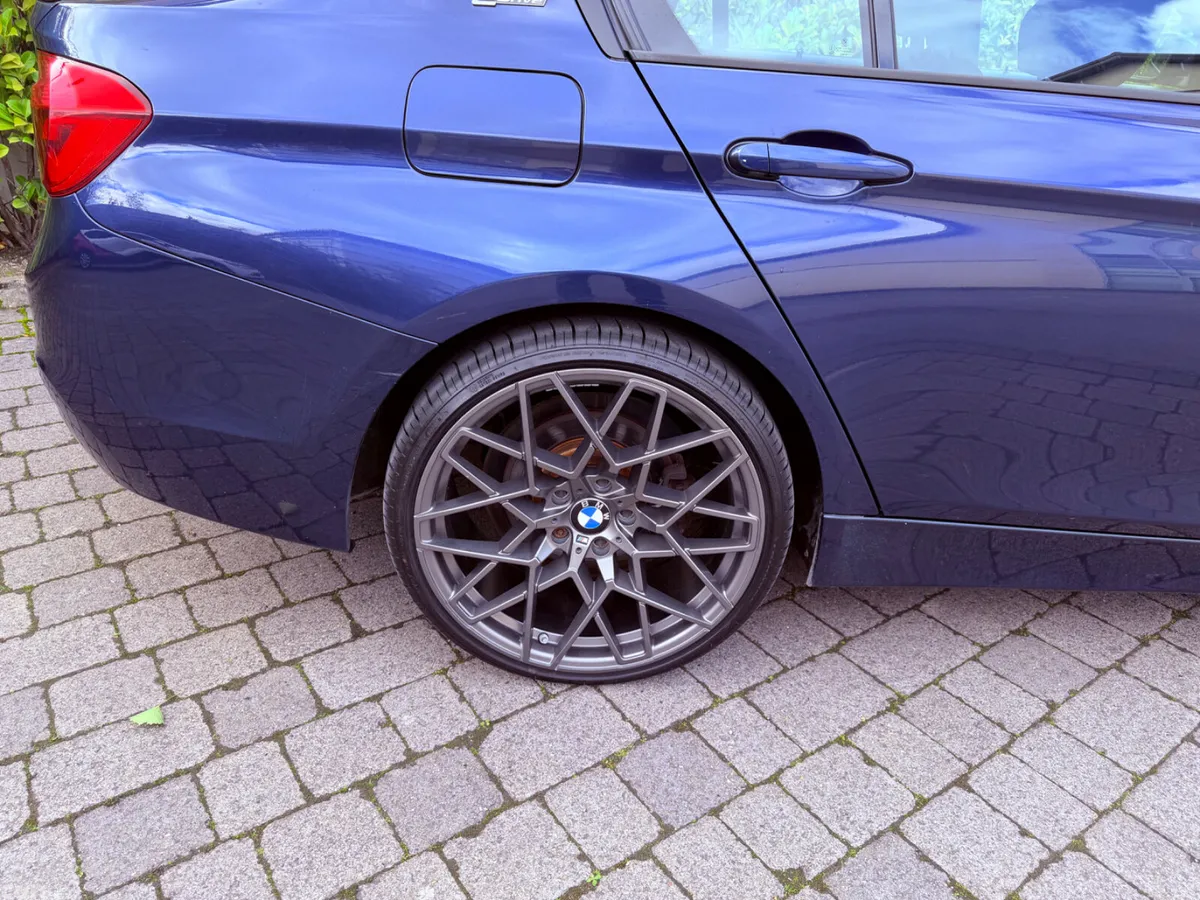 BMW 3-Series Saloon, Petrol Plug-in Hybrid, 2018, Blue