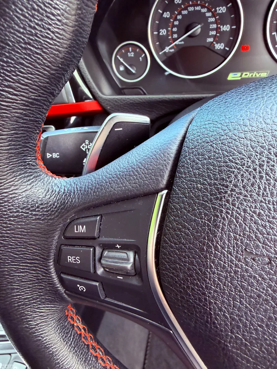 BMW 3-Series Saloon, Petrol Plug-in Hybrid, 2018, Blue